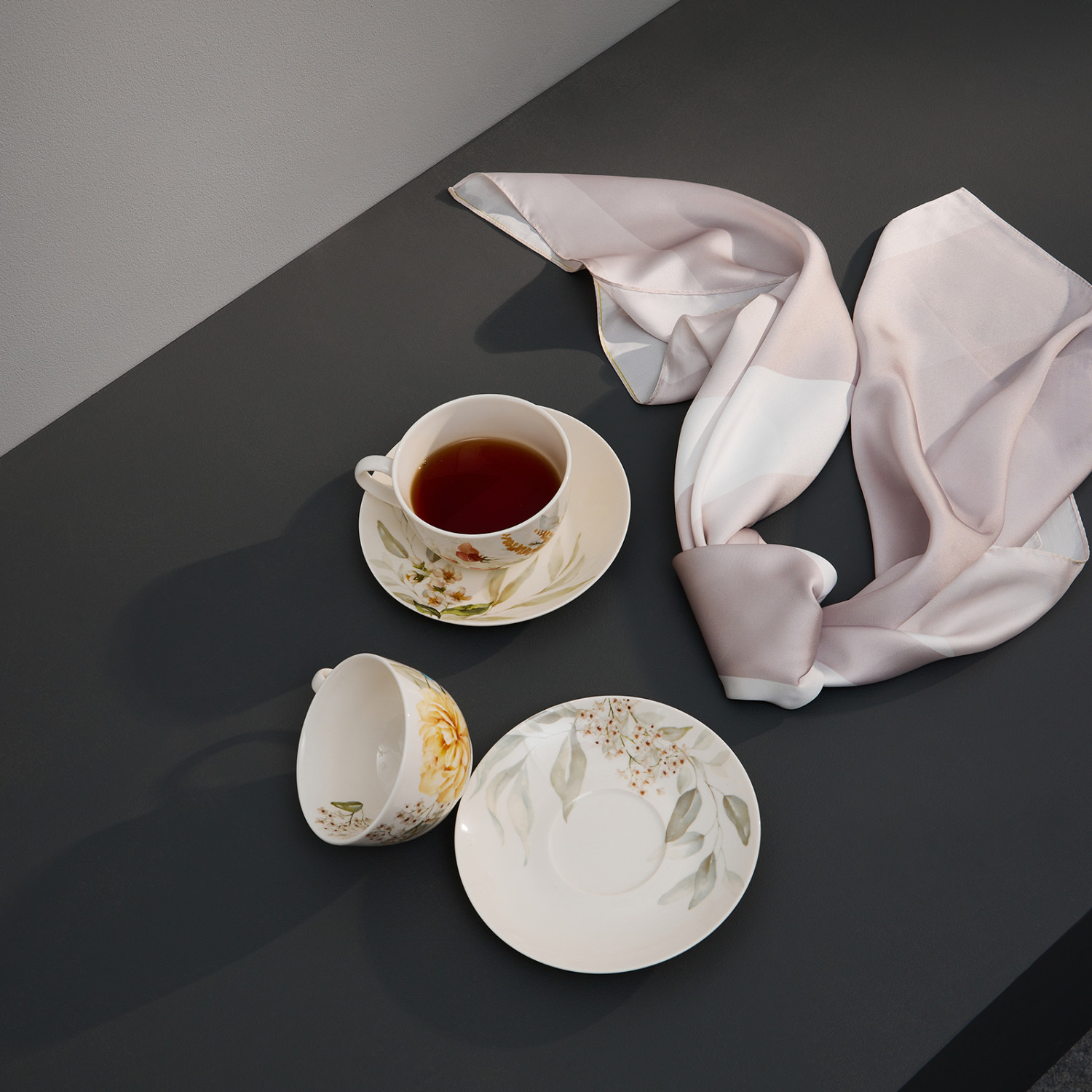 Платок шейный Divina, бежевый I - фото № 9