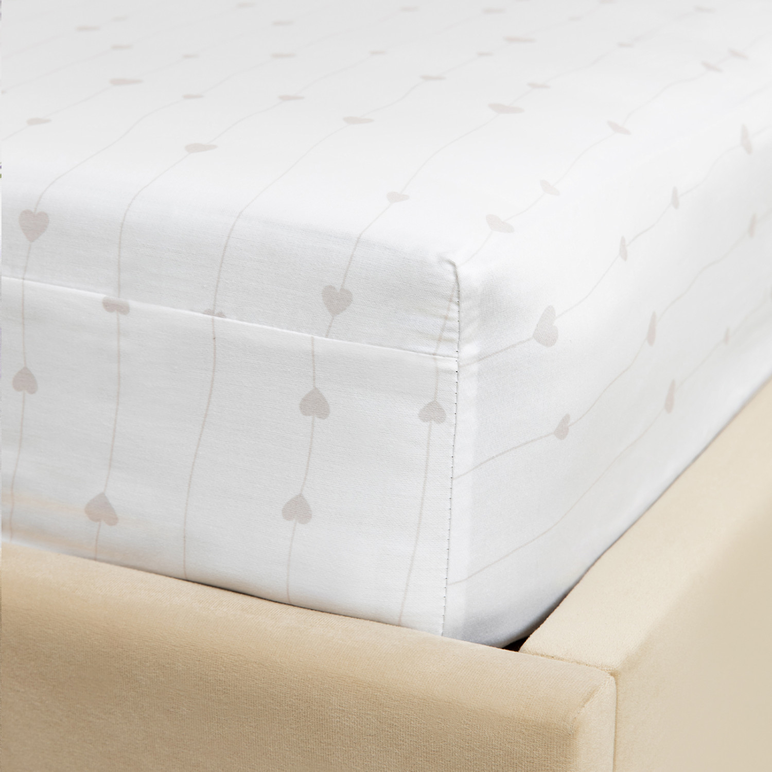 Простыня на резинке Сиреневая романтика