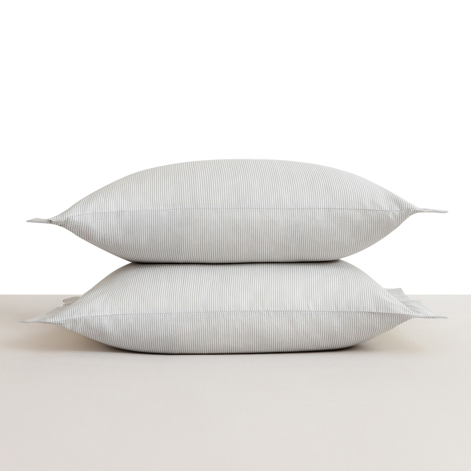 Комплект наволочек Серые линии с ушками - фото № 2