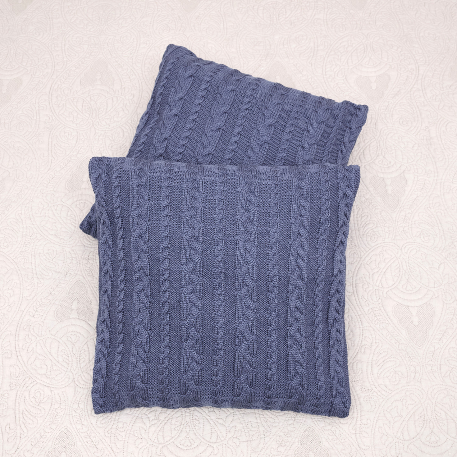 Подушка декоративная Novallas, голубая - фото № 2