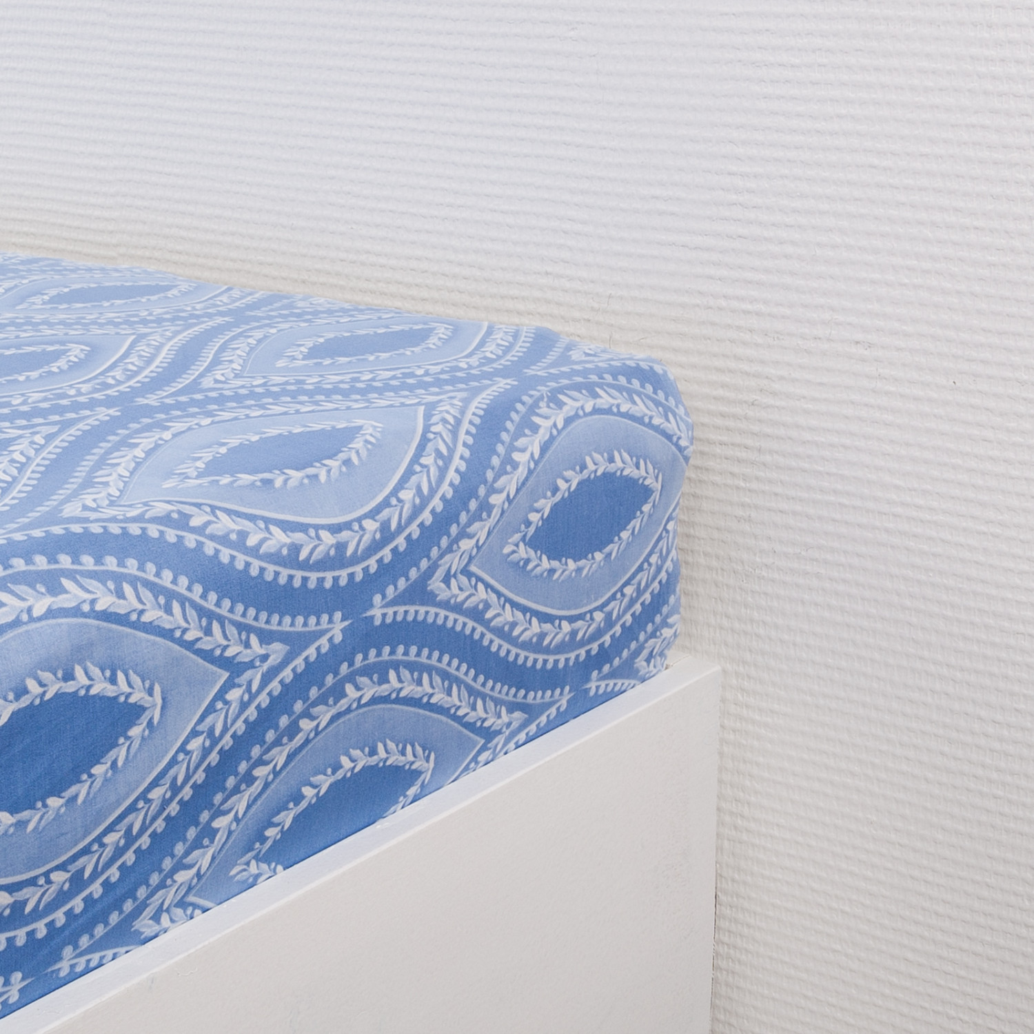 Простыня на резинке Бельведер