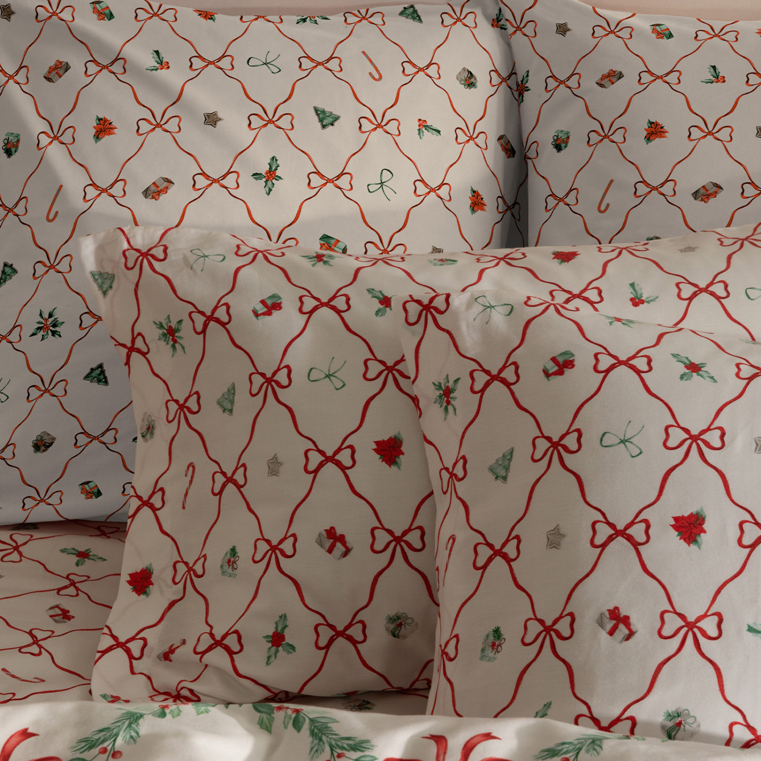 Комплект наволочек Festive Bow - фото № 2