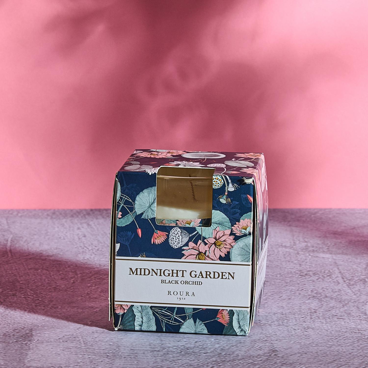 Свеча ароматическая Midnight Garden - фото № 3