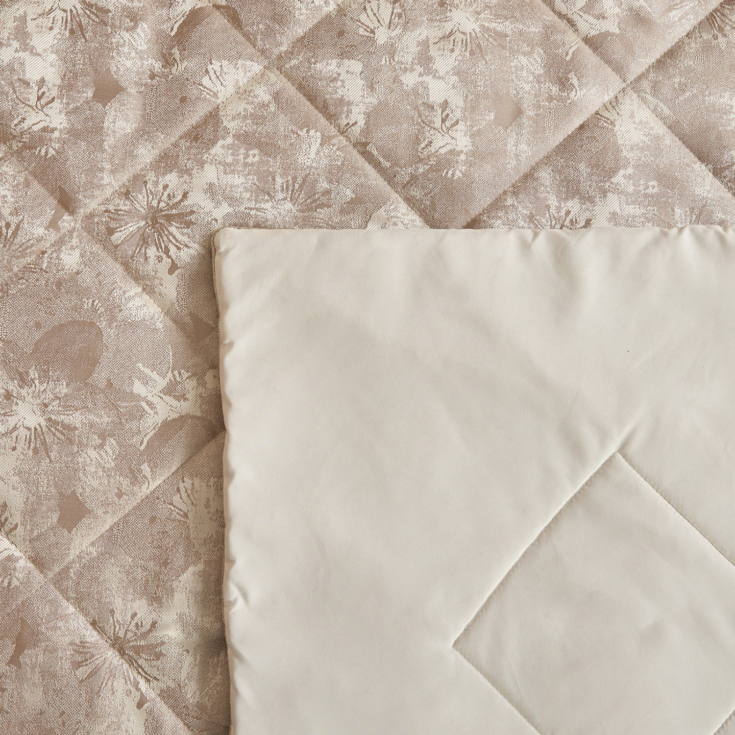 Покрывало Fogliame dorato, латте - фото № 3