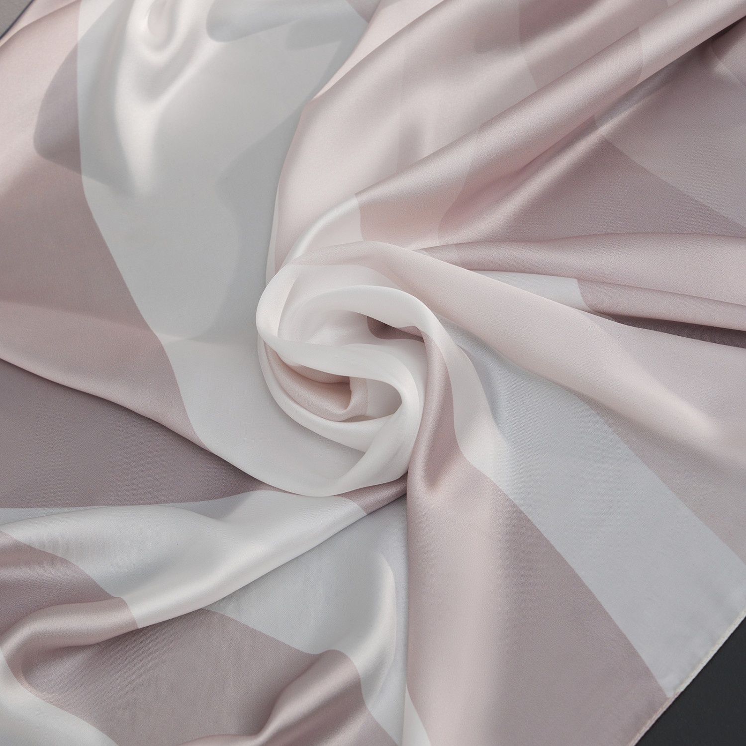 Платок шейный Divina, бежевый I - фото № 8