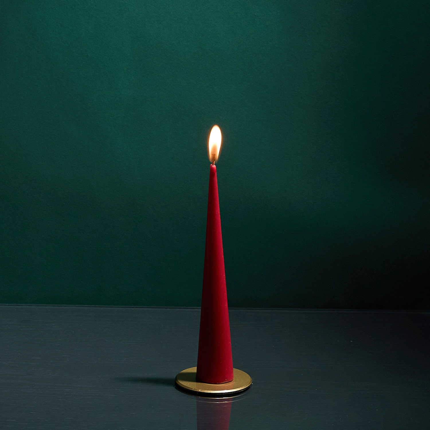Свеча Estate, красная
