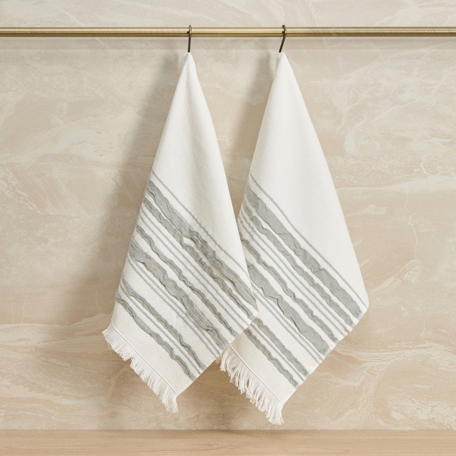 Комплект махровых полотенец Илария/Ilaria, серый