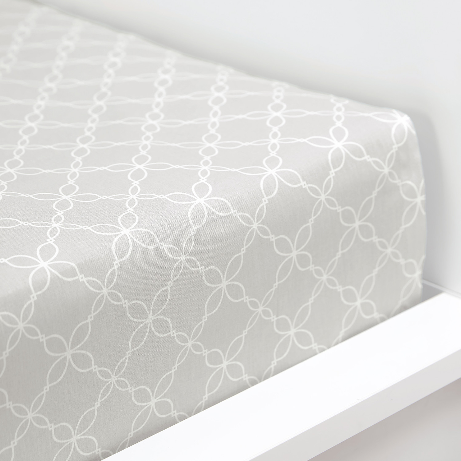 Простыня на резинке Nebbia