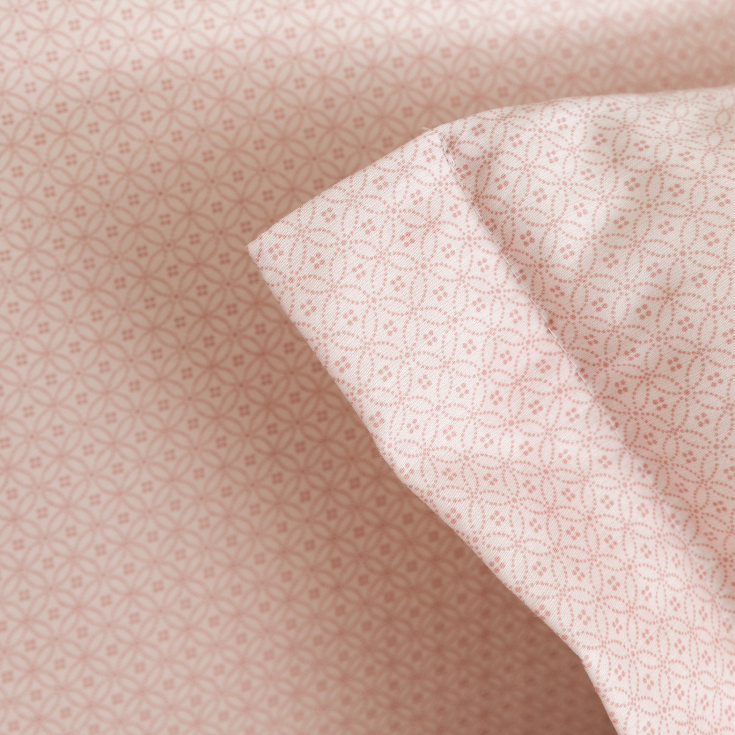 Комплект наволочек Круг/Circolo с ушками - фото № 3