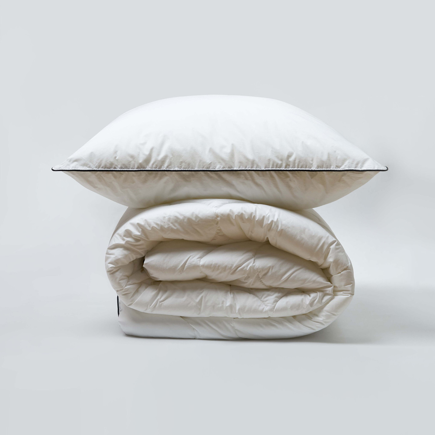 Подушка Черно-белый/Nero Bianco, трехкамерная - фото № 8