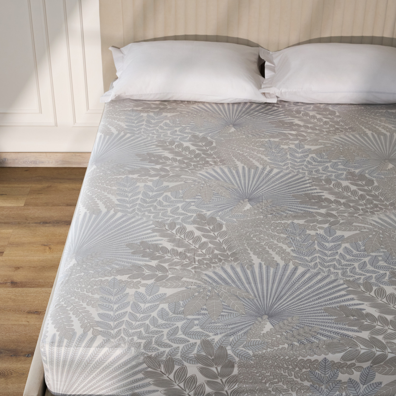 Простыня на резинке Baria