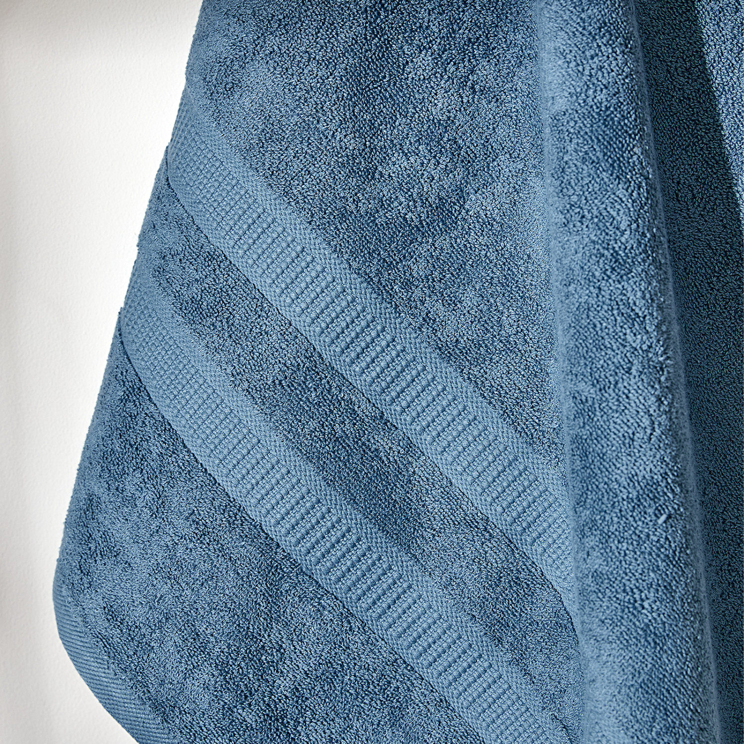 Полотенце махровое Bettino, синее - фото № 3