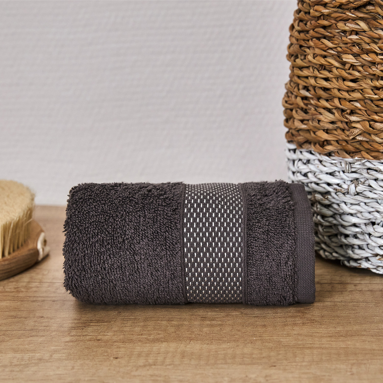 Полотенце махровое Dalia, коричневое - фото № 4