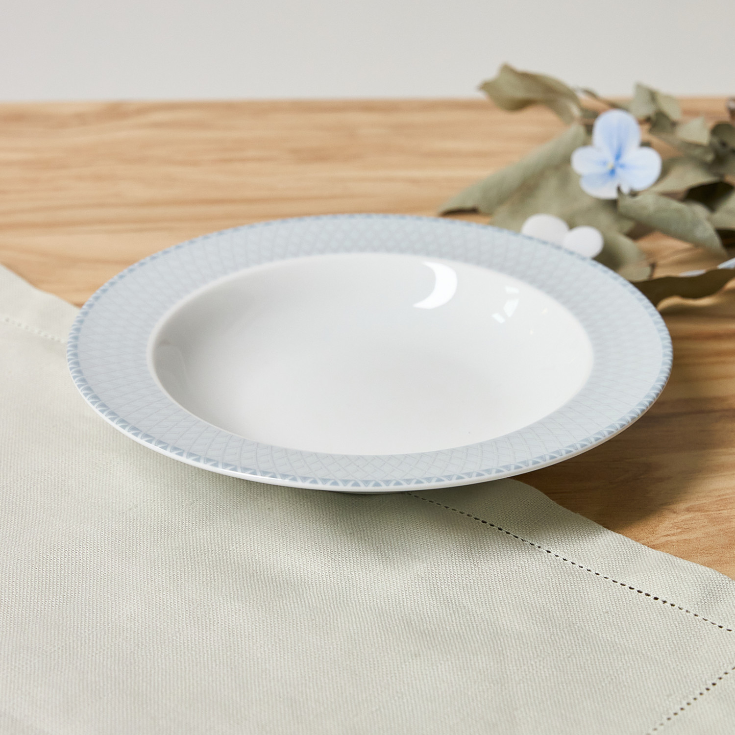 Тарелка глубокая Sapphire