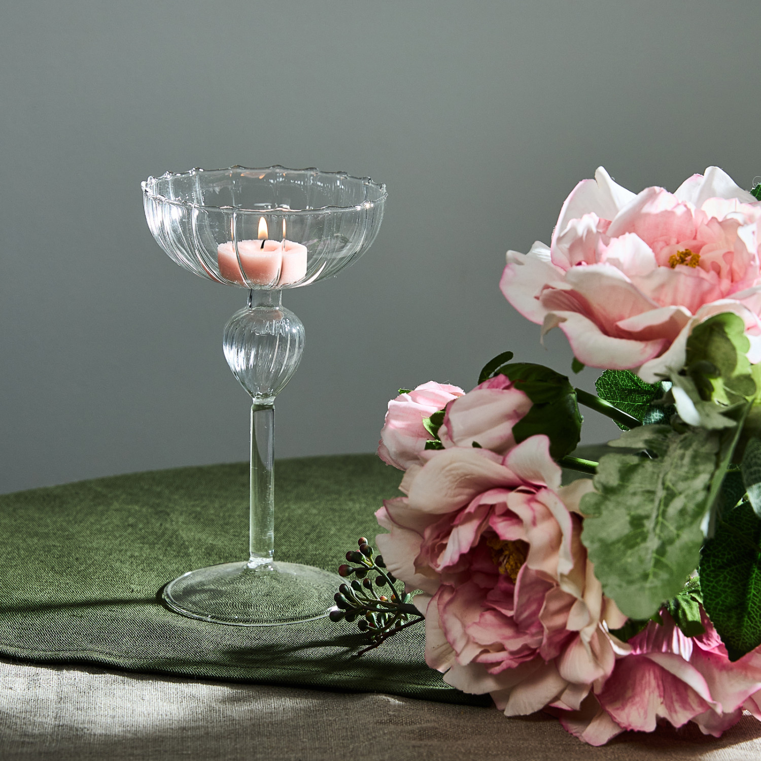 Подсвечник Shenseea