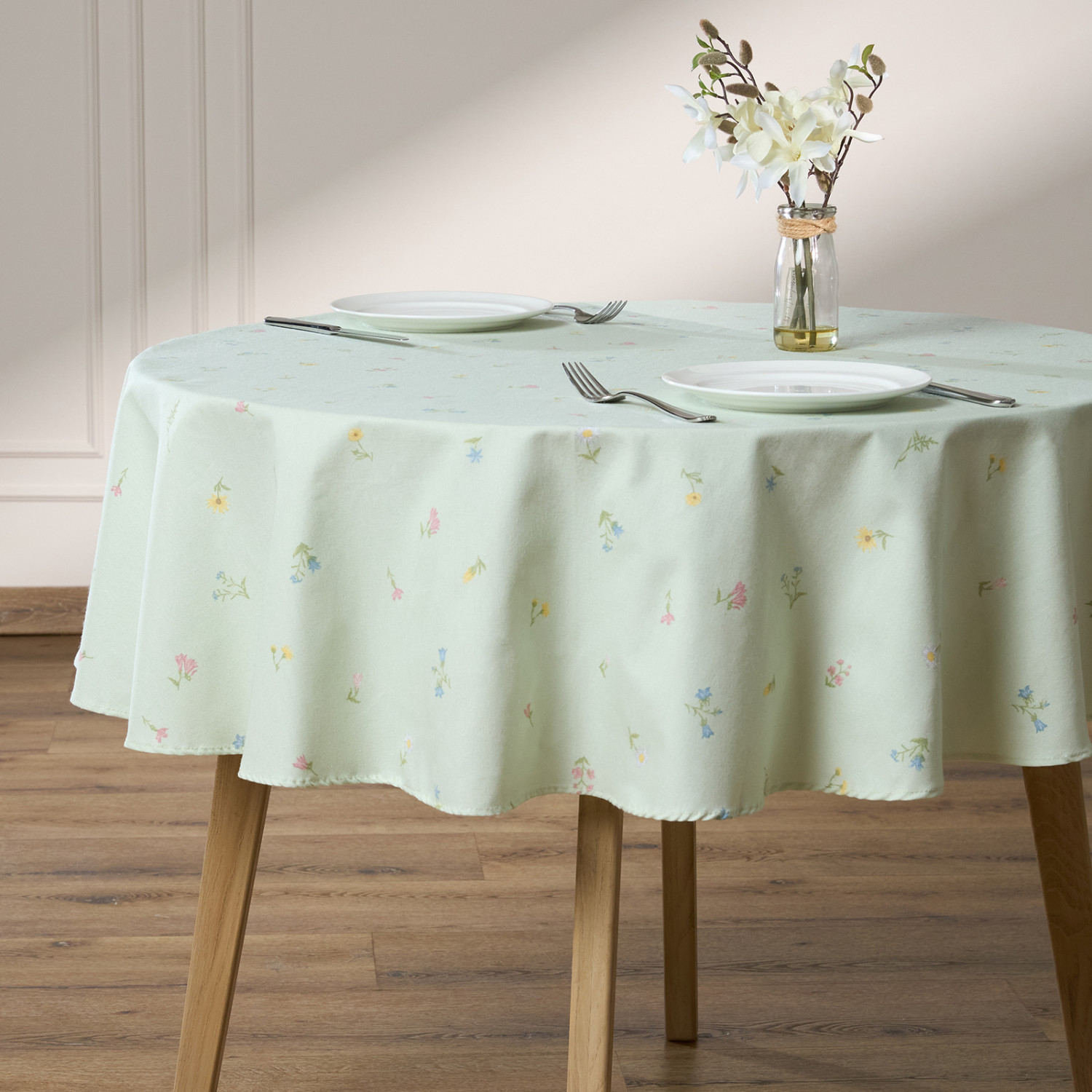 Скатерть круглая Esselva