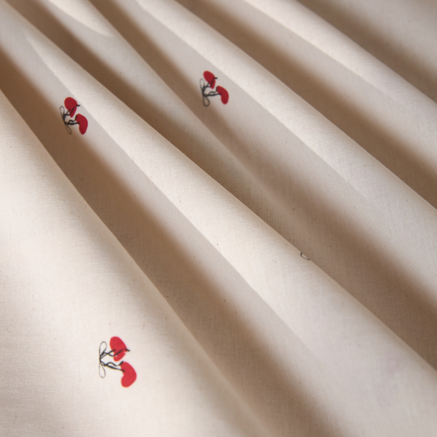 Комплект наволочек Вишневое сердце/Cherry heart - фото № 6