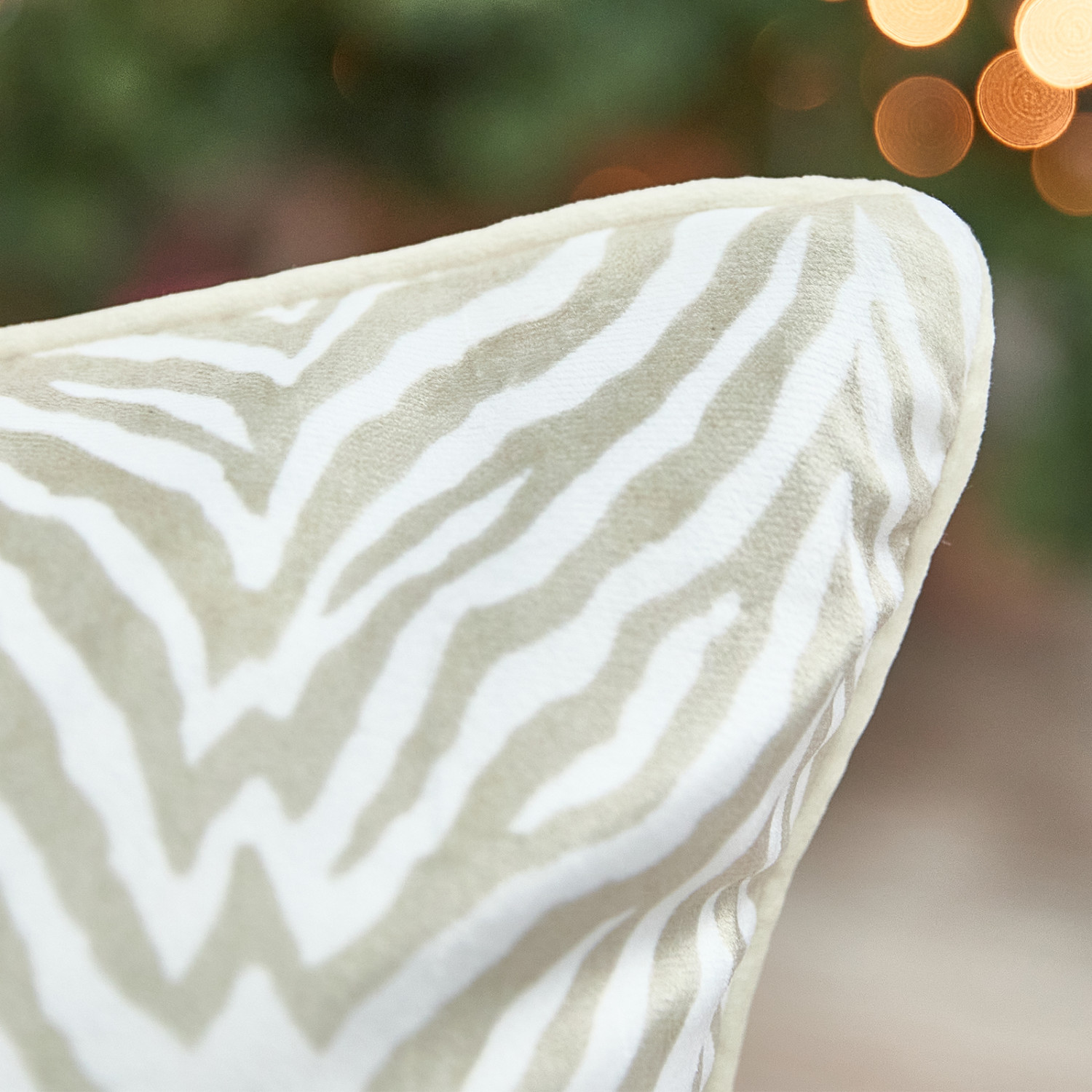 Наволочка декоративная Tiger bianca I - фото № 3