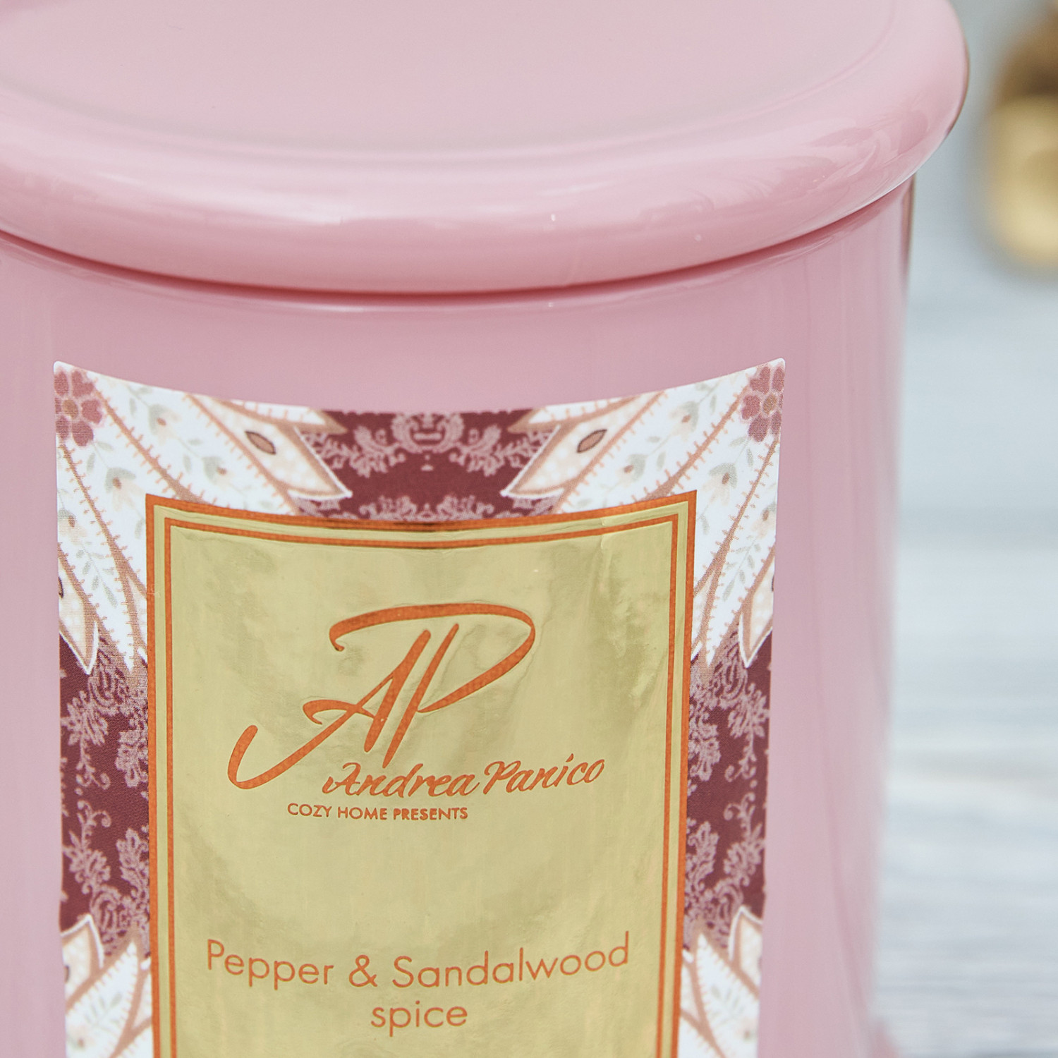 Свеча ароматическая Pepper & Sandalwood spice - фото № 4