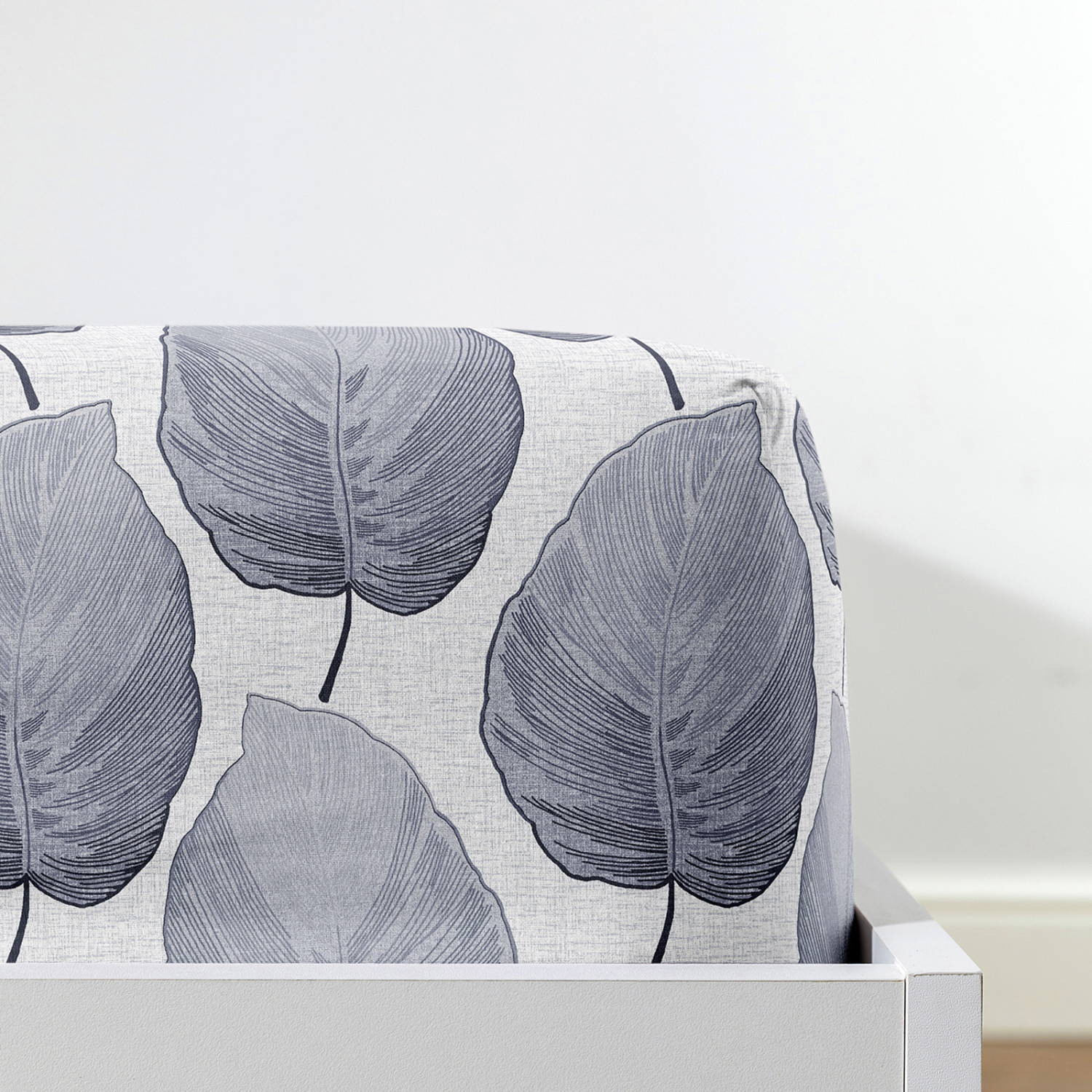 Простыня на резинке Модико (синие листья) - фото № 2