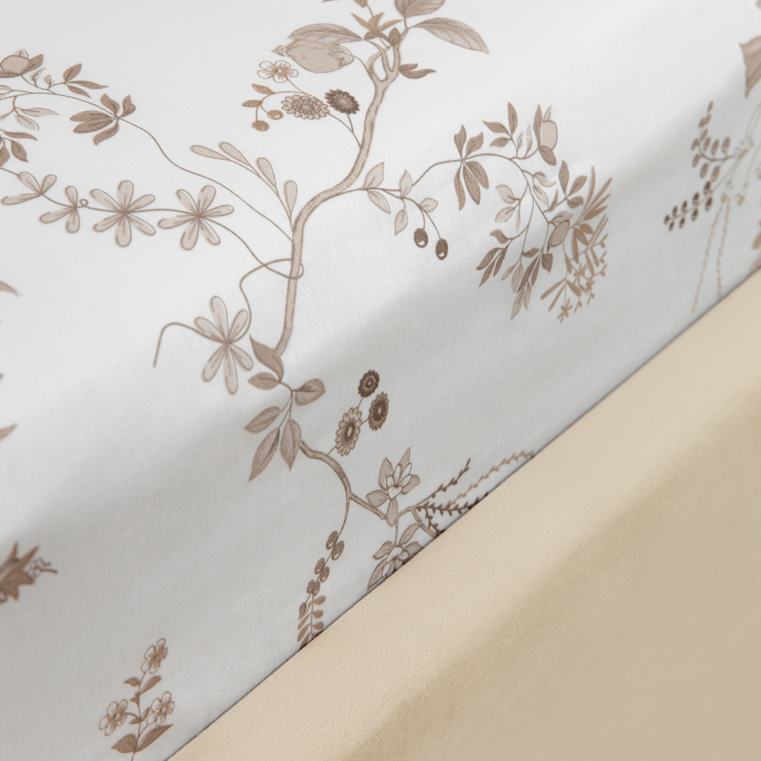 Простыня на резинке Сибилла (коричневый) - фото № 3