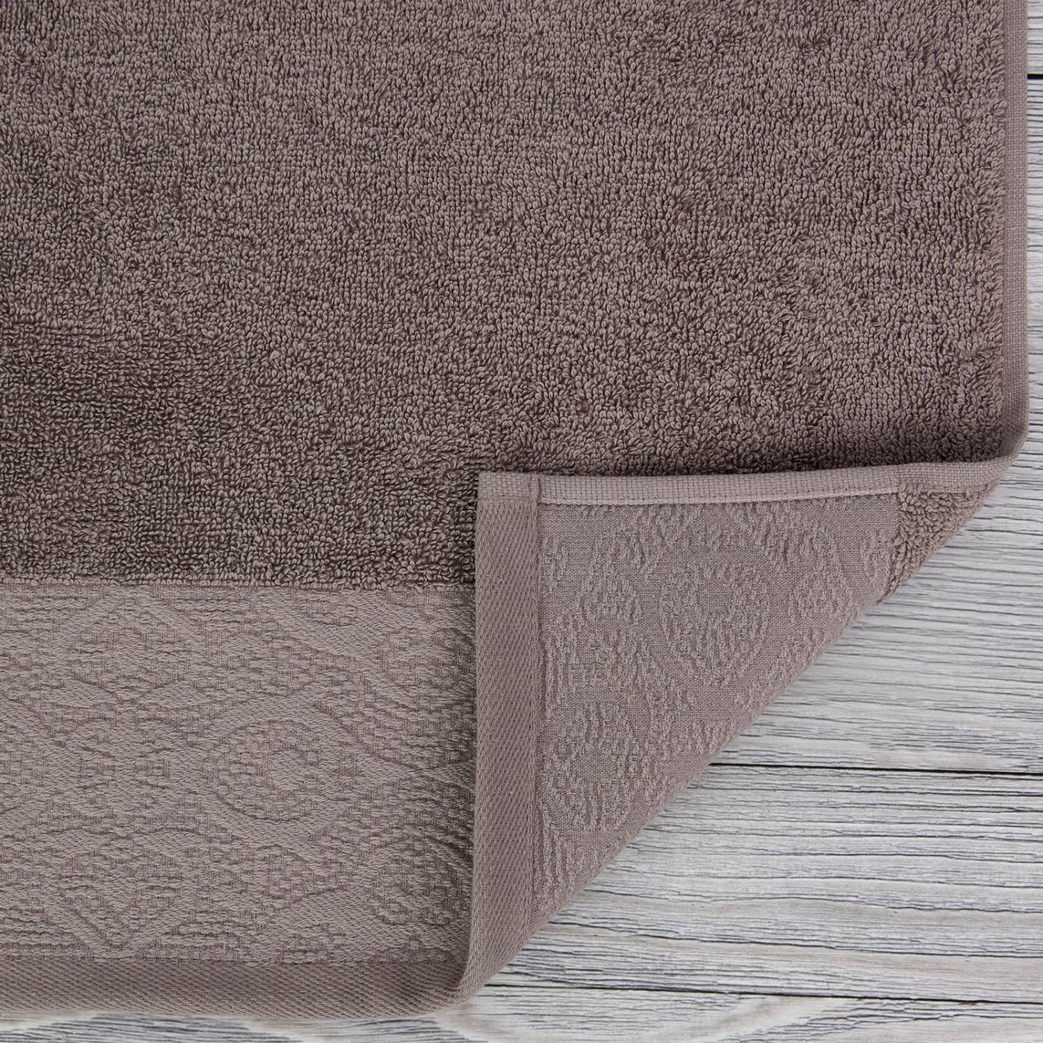 Полотенце махровое Iridescent, коричневое - фото № 6