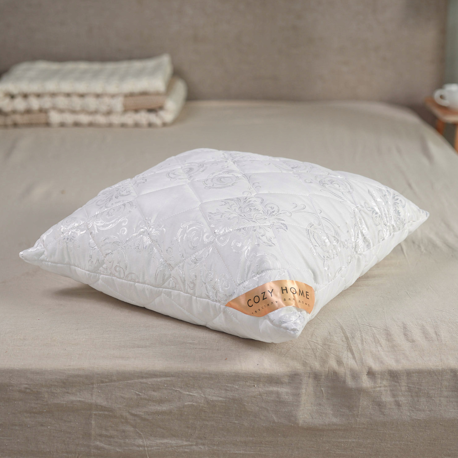 Подушка Уютный шелк/Cozy Silk, сатин