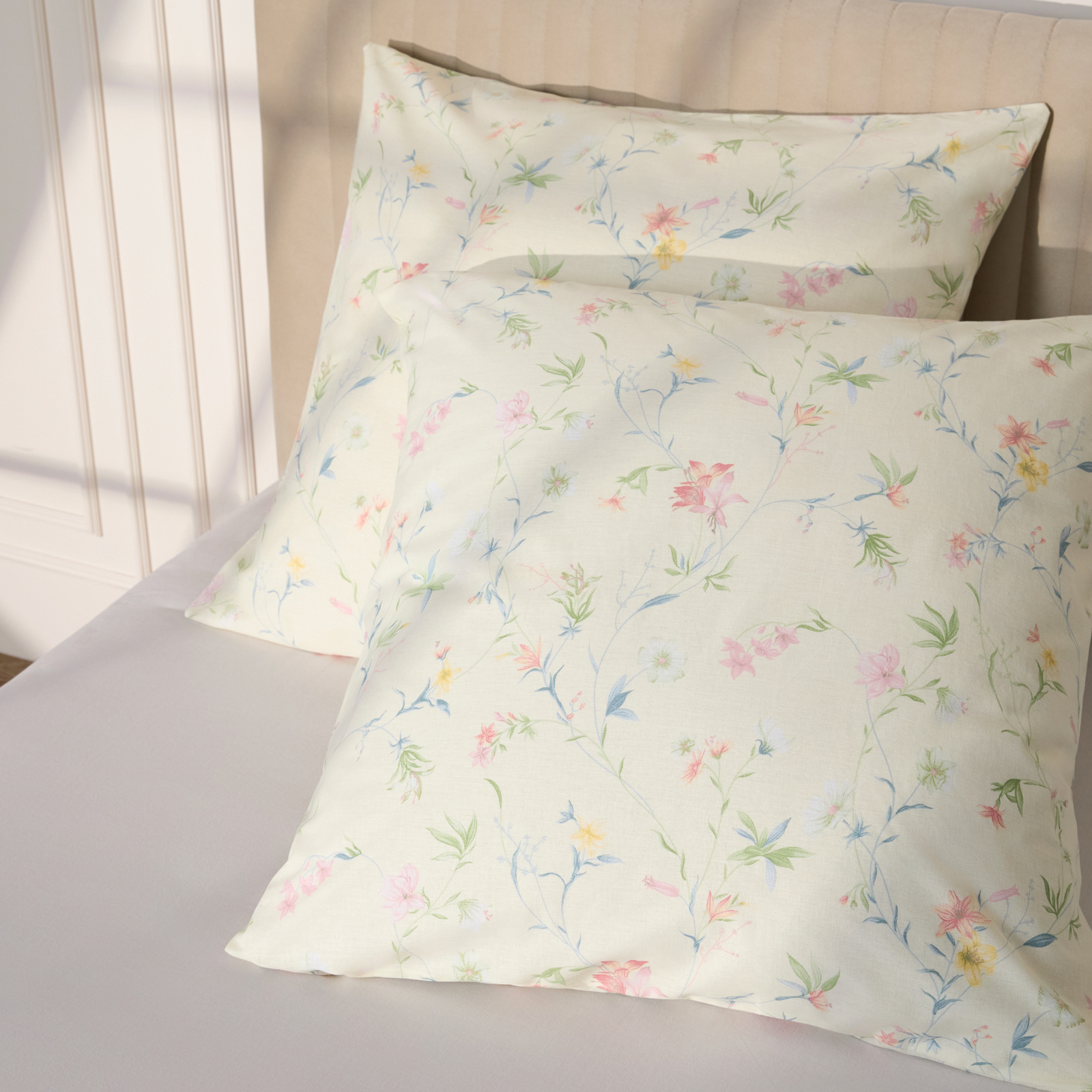 Комплект наволочек Светлая Грация/Gracia Light