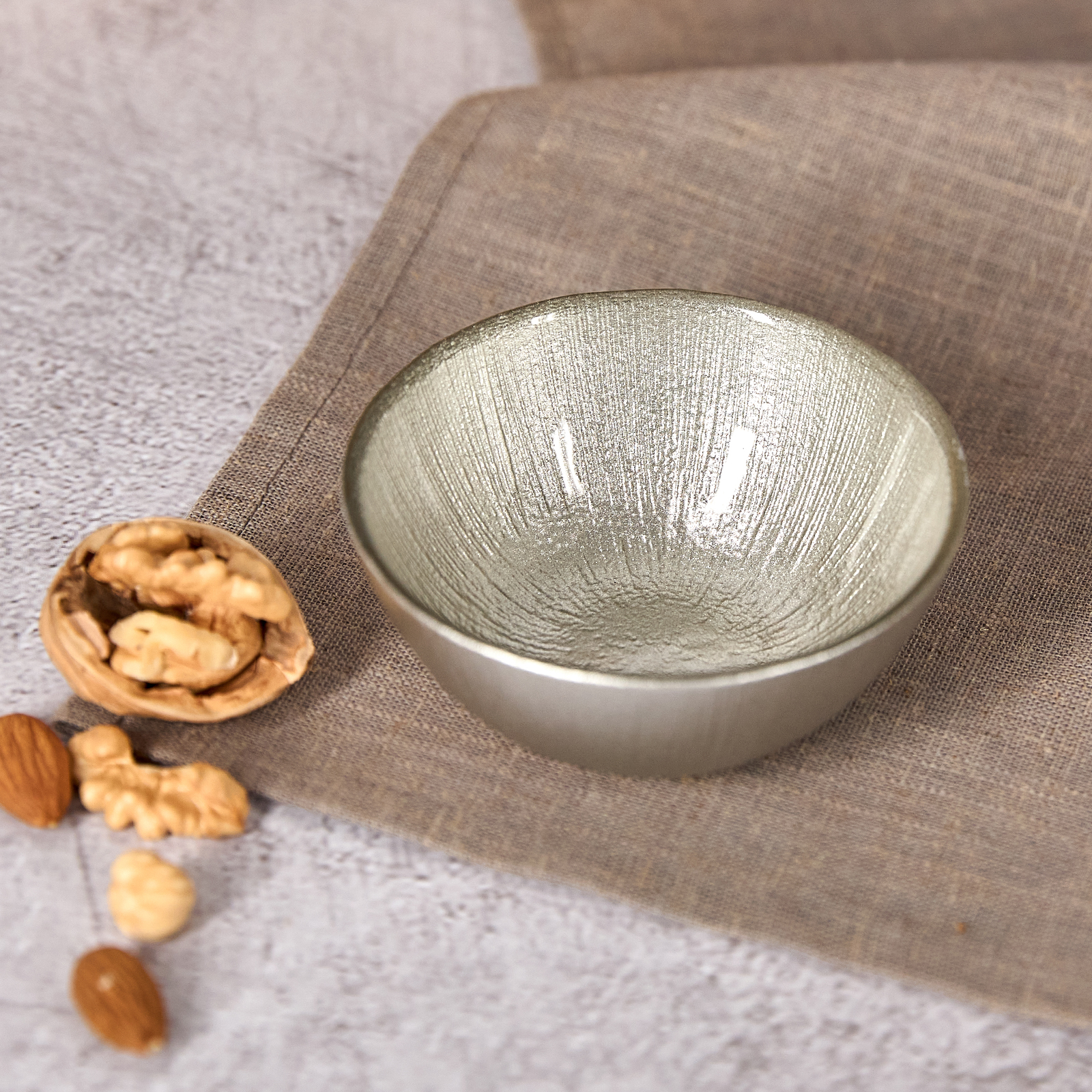 Соусник Лилия/Lily, серебристый