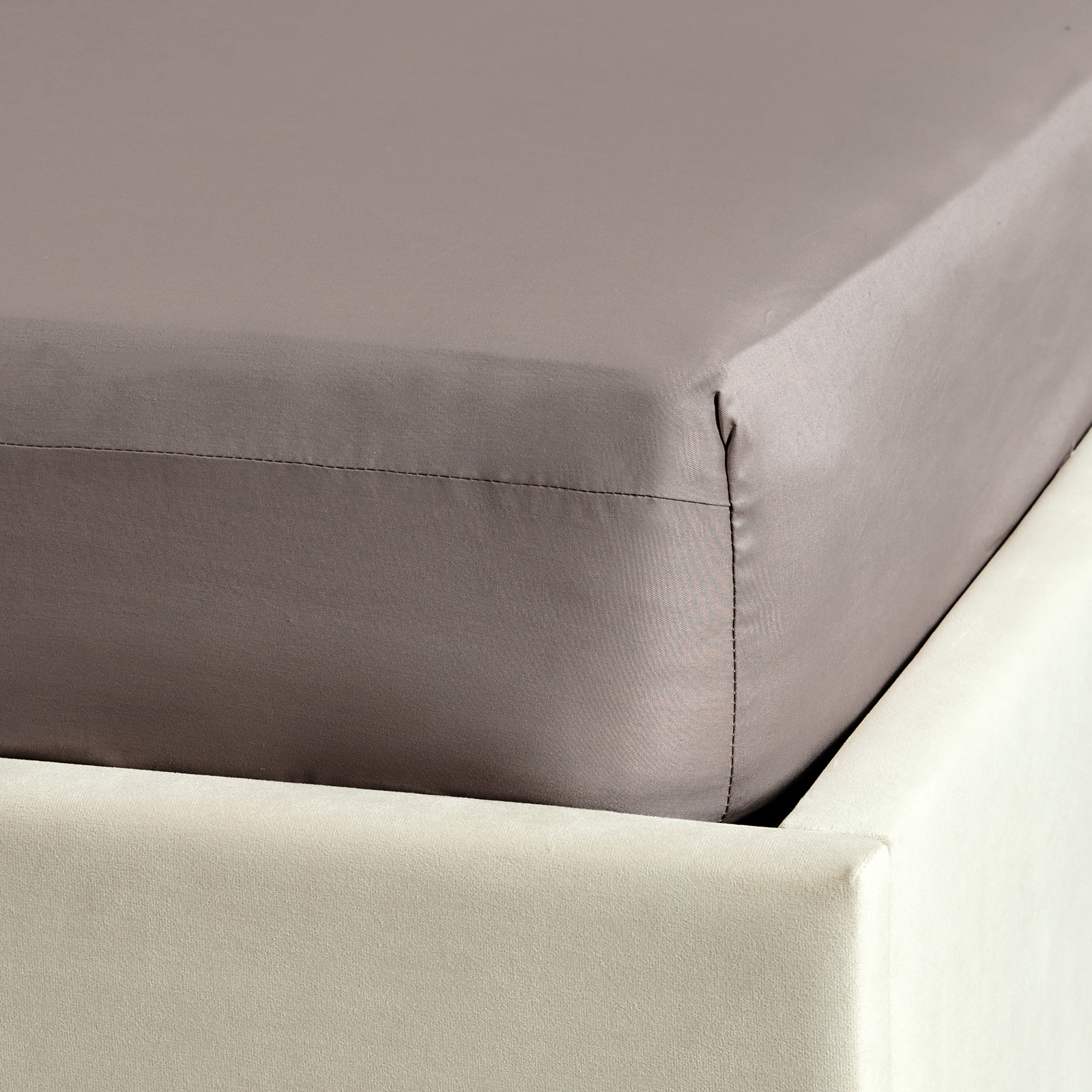 Простыня на резинке Зола/Cinder