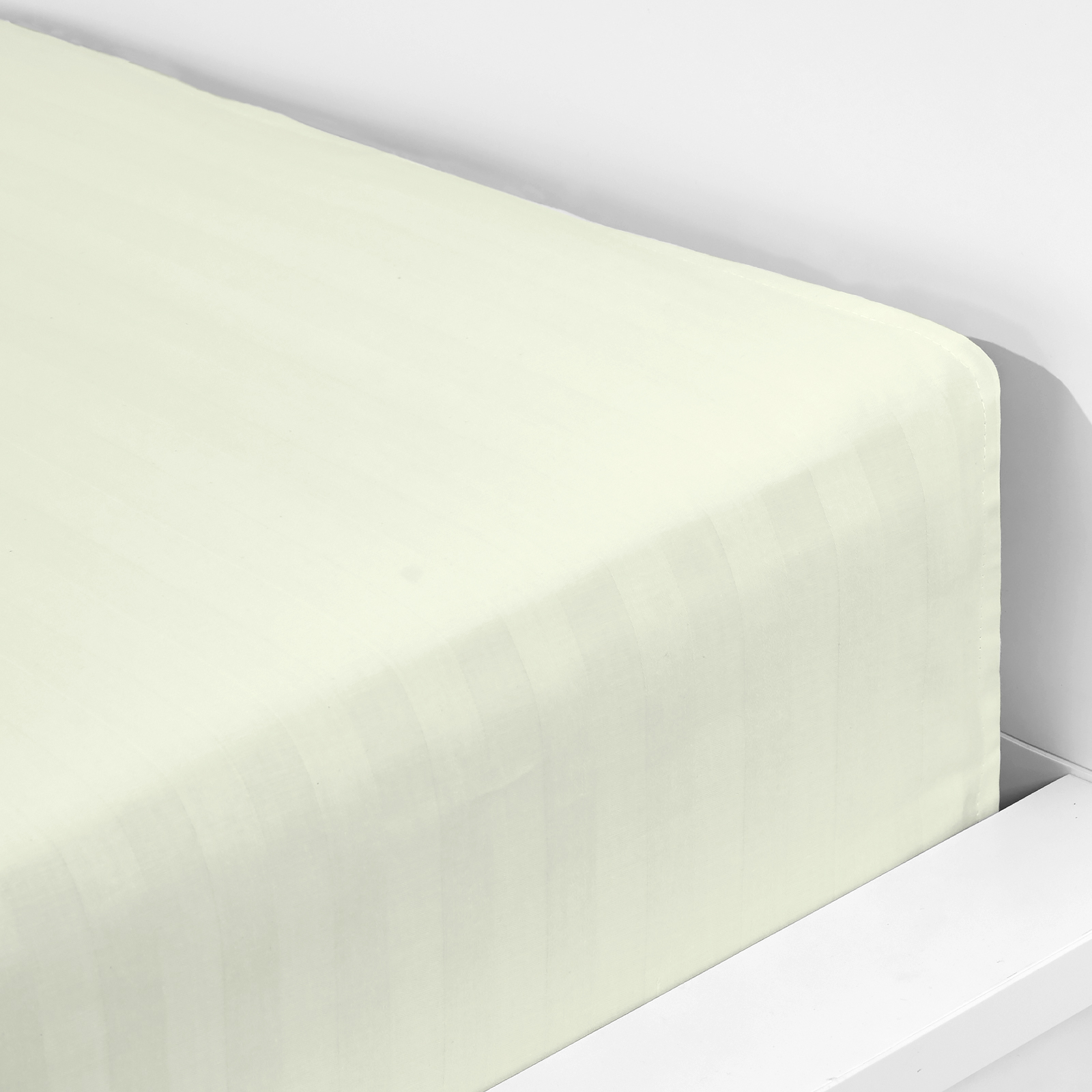 Простыня Cream, страйп-сатин 40716 простыня моноспейс белый на резинке белый сатин 140х200х23 см