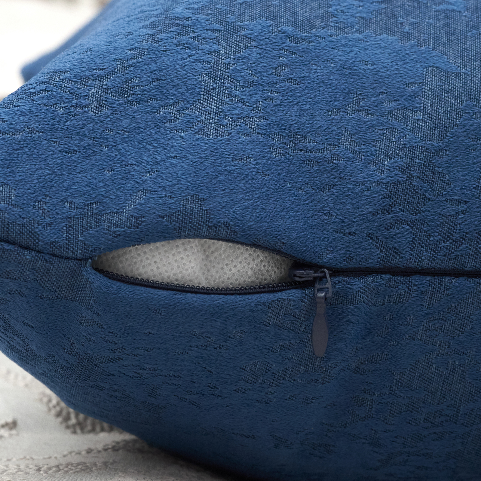 Подушка декоративная Craquelure CozyHome, цвет синий, размер 43х43 - фото 3