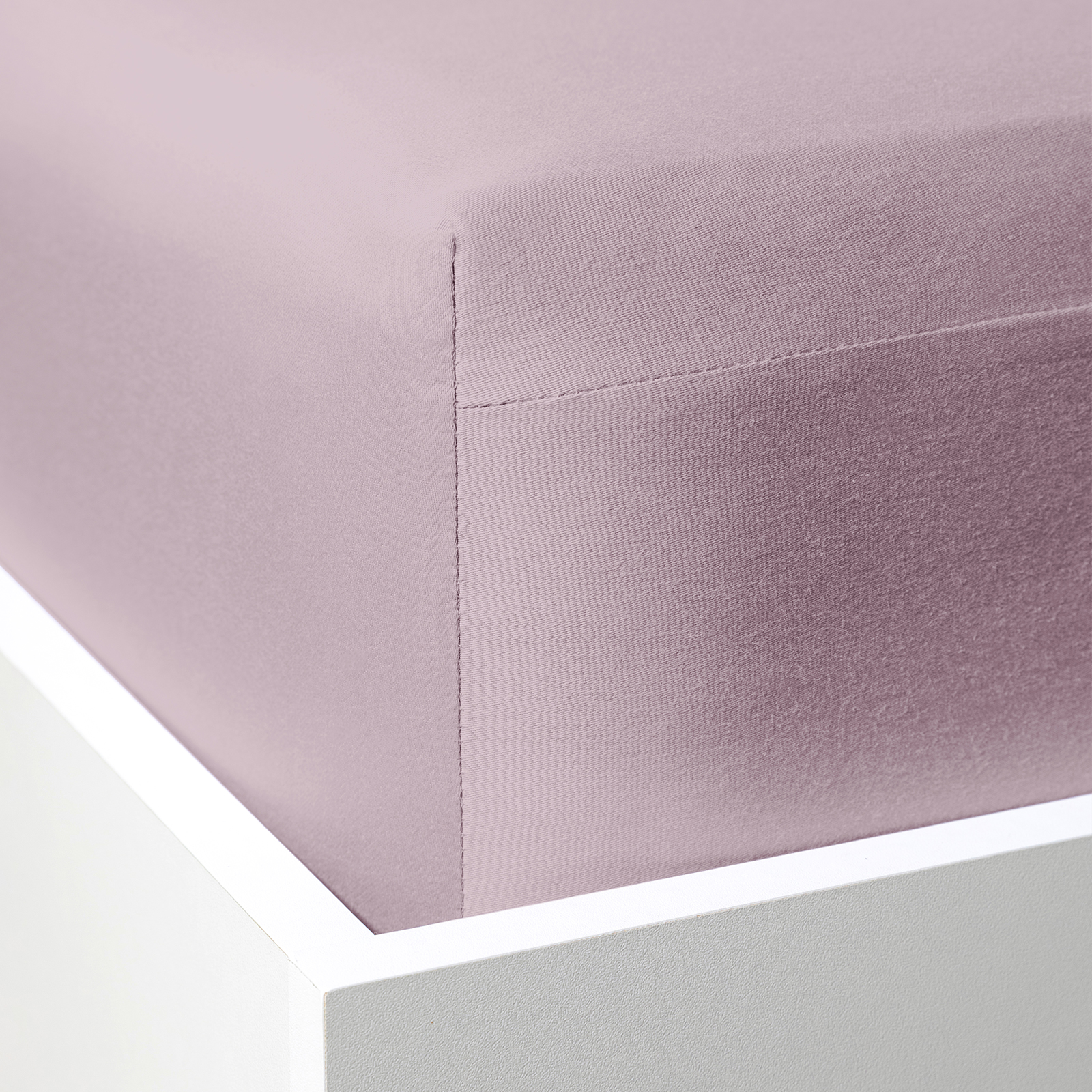 Простыня на резинке Ирис I