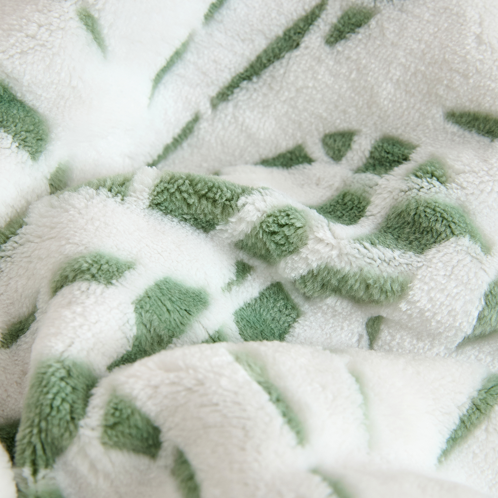 Плед со стрижением Ramoso CozyHome, цвет зеленый, размер 160х220 - фото 4