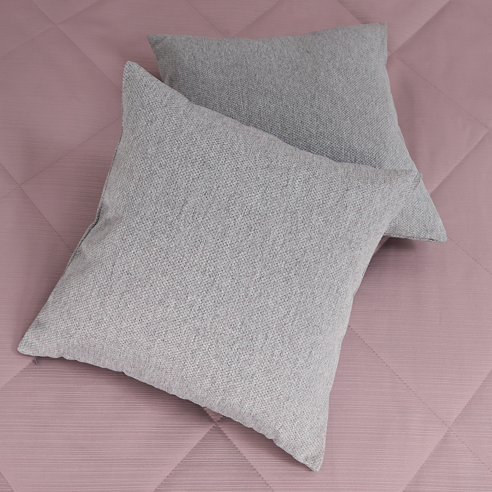 Подушка декоративная Montoggio, серая интерьерная подушка