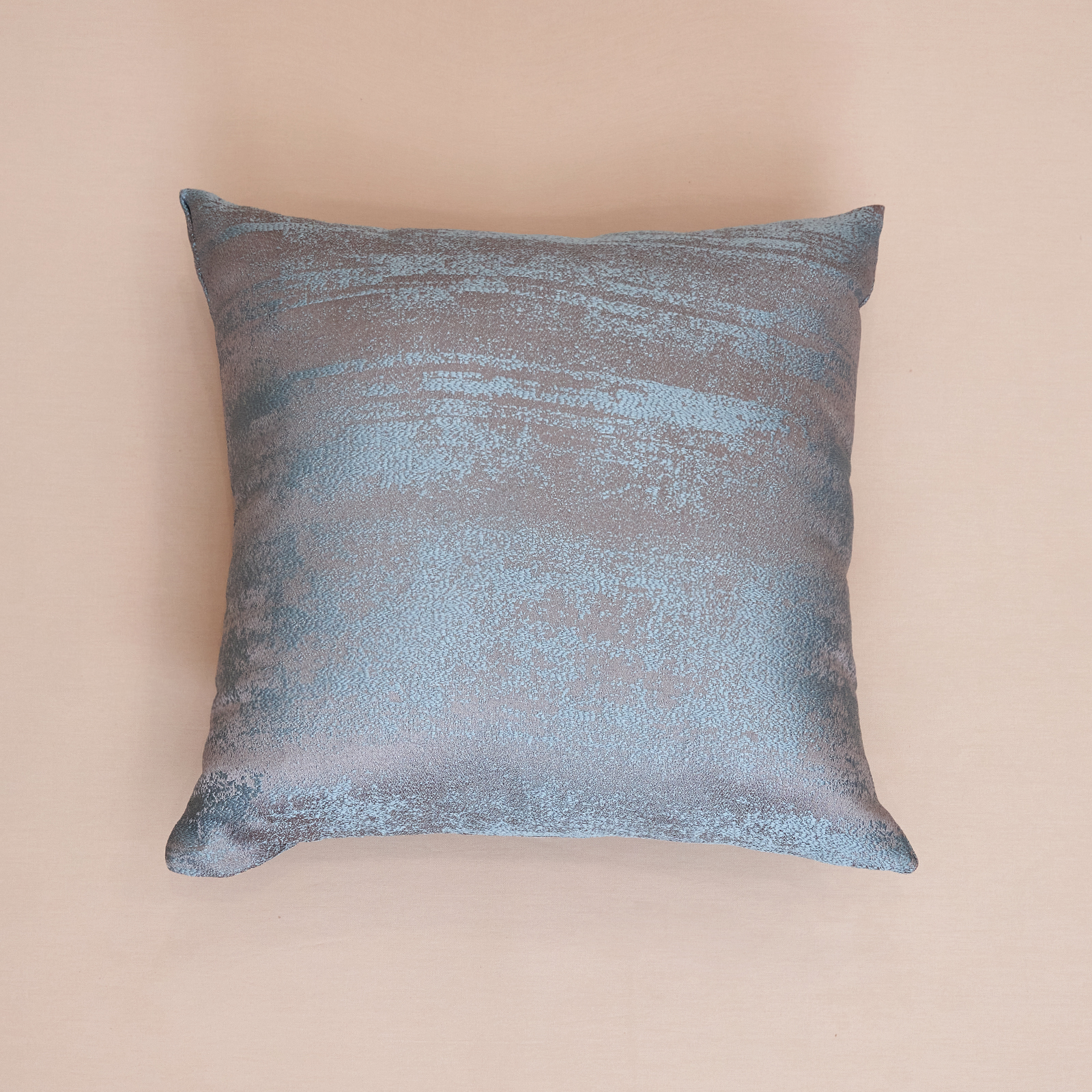 Подушка декоративная Pittura, голубая цена и фото