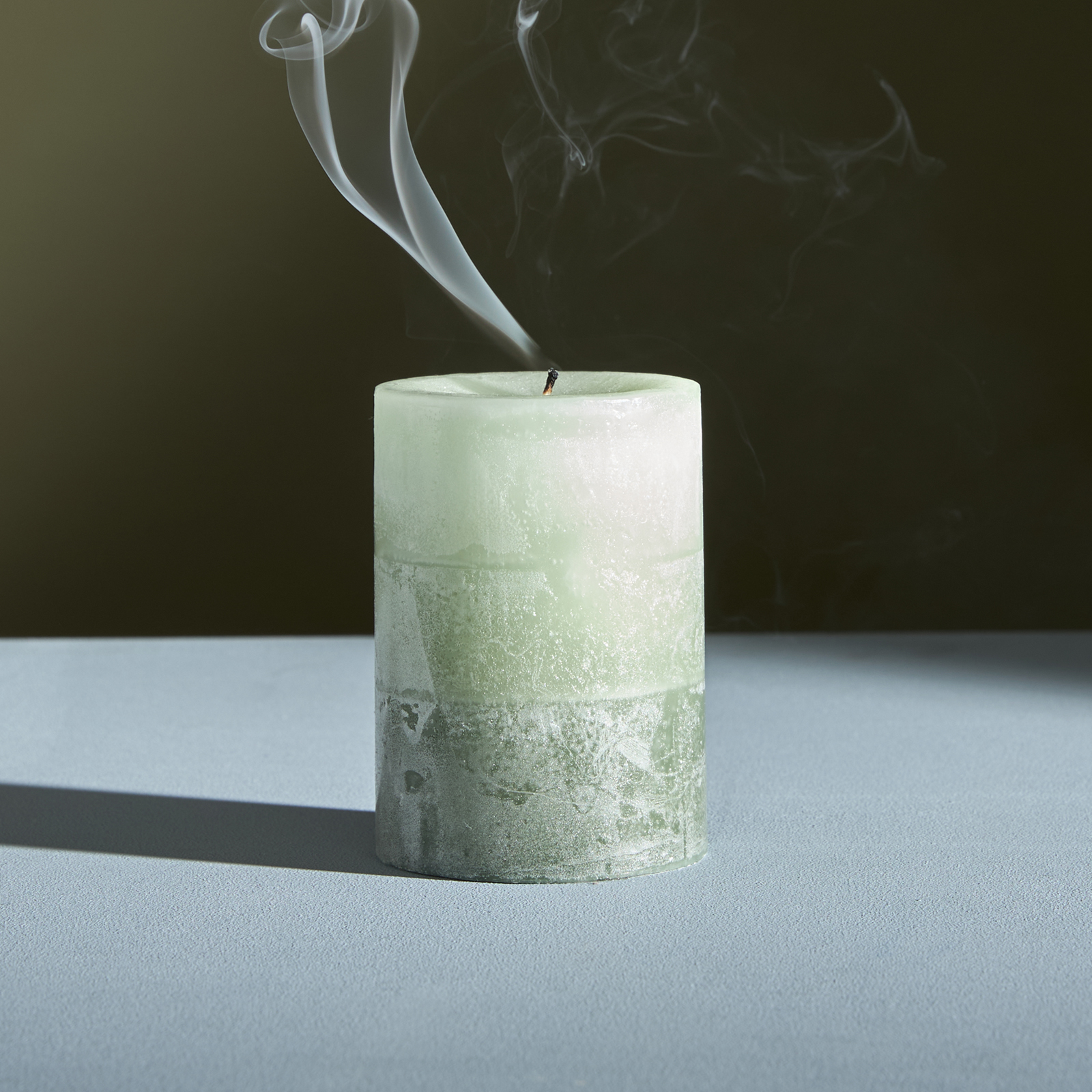 Свеча ароматическая Vettore Шалфей CozyHome, цвет зеленый, размер средняя (⌀ 10 см)