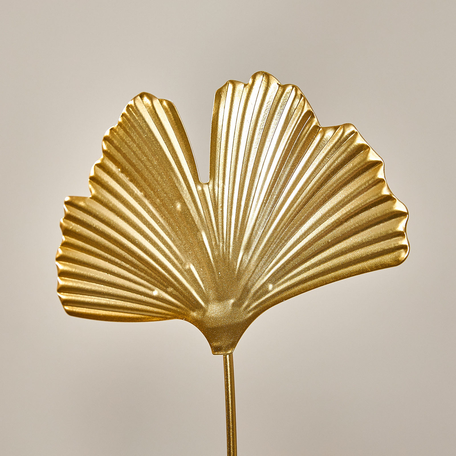 Статуэтка Petalo IV CozyHome, цвет золотой, размер Один размер - фото 2