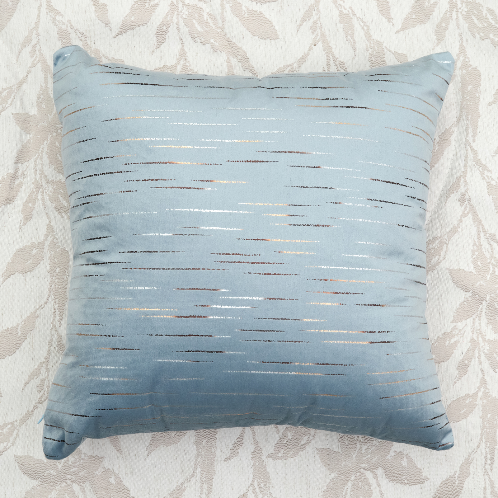 Подушка декоративная Strisce, голубая подушка для растяжки голубой