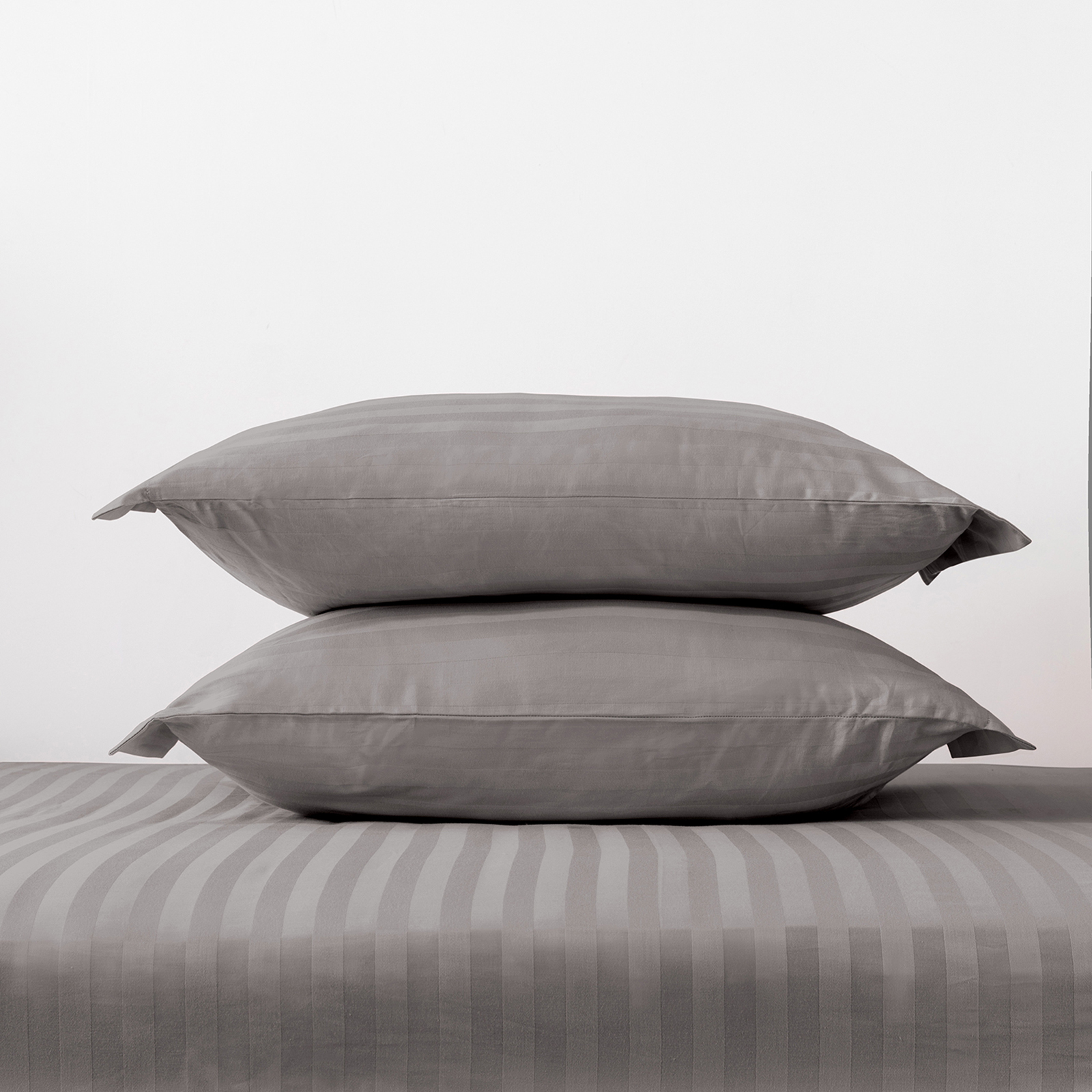 Комплект наволочек Графит/Graphite с ушками