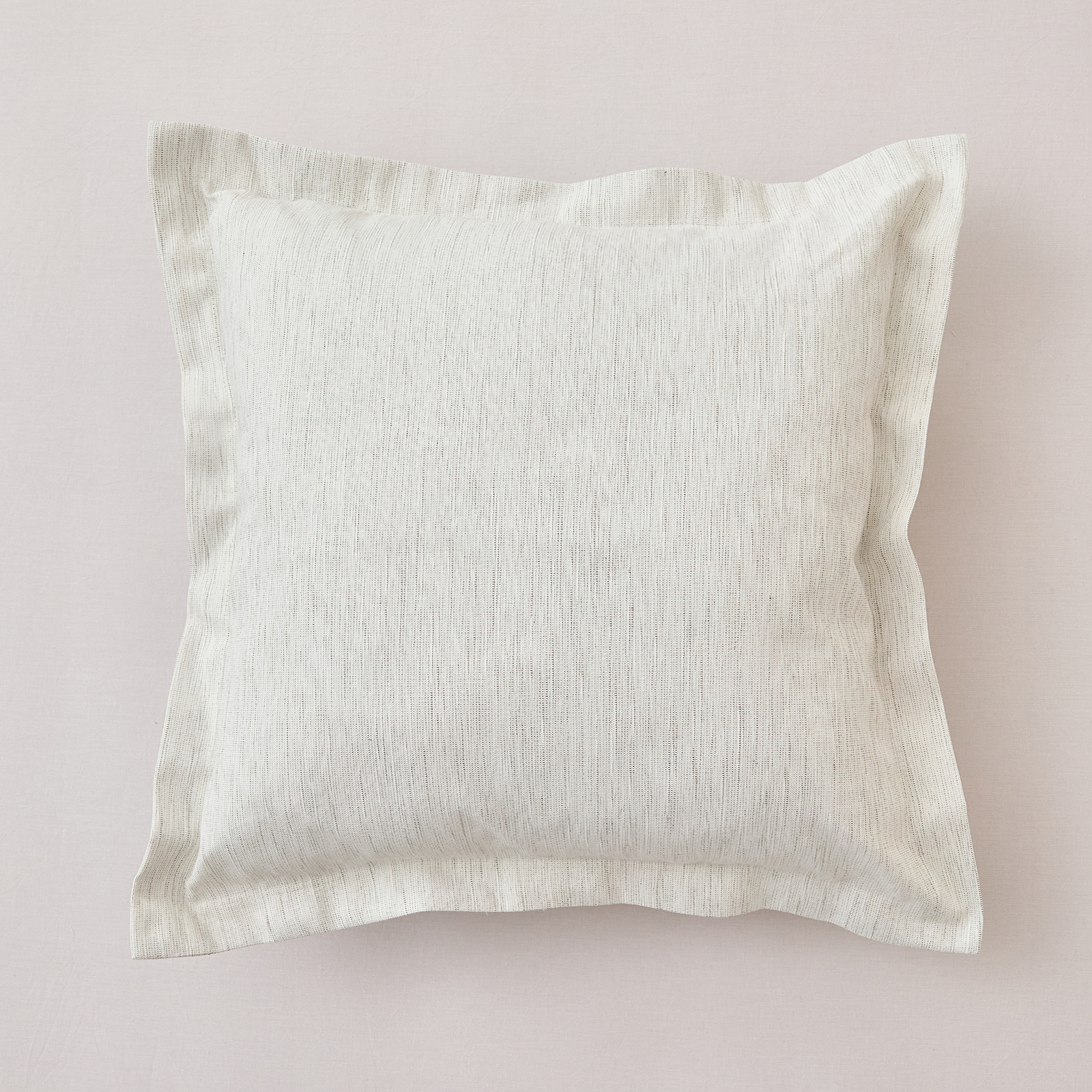 Подушка декоративная Блеск/Lucentezza, белая