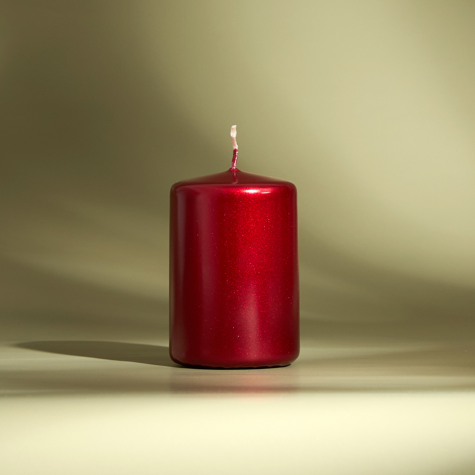 Свеча French Christmas II CozyHome, цвет красный, размер большая (⌀ 12 см)