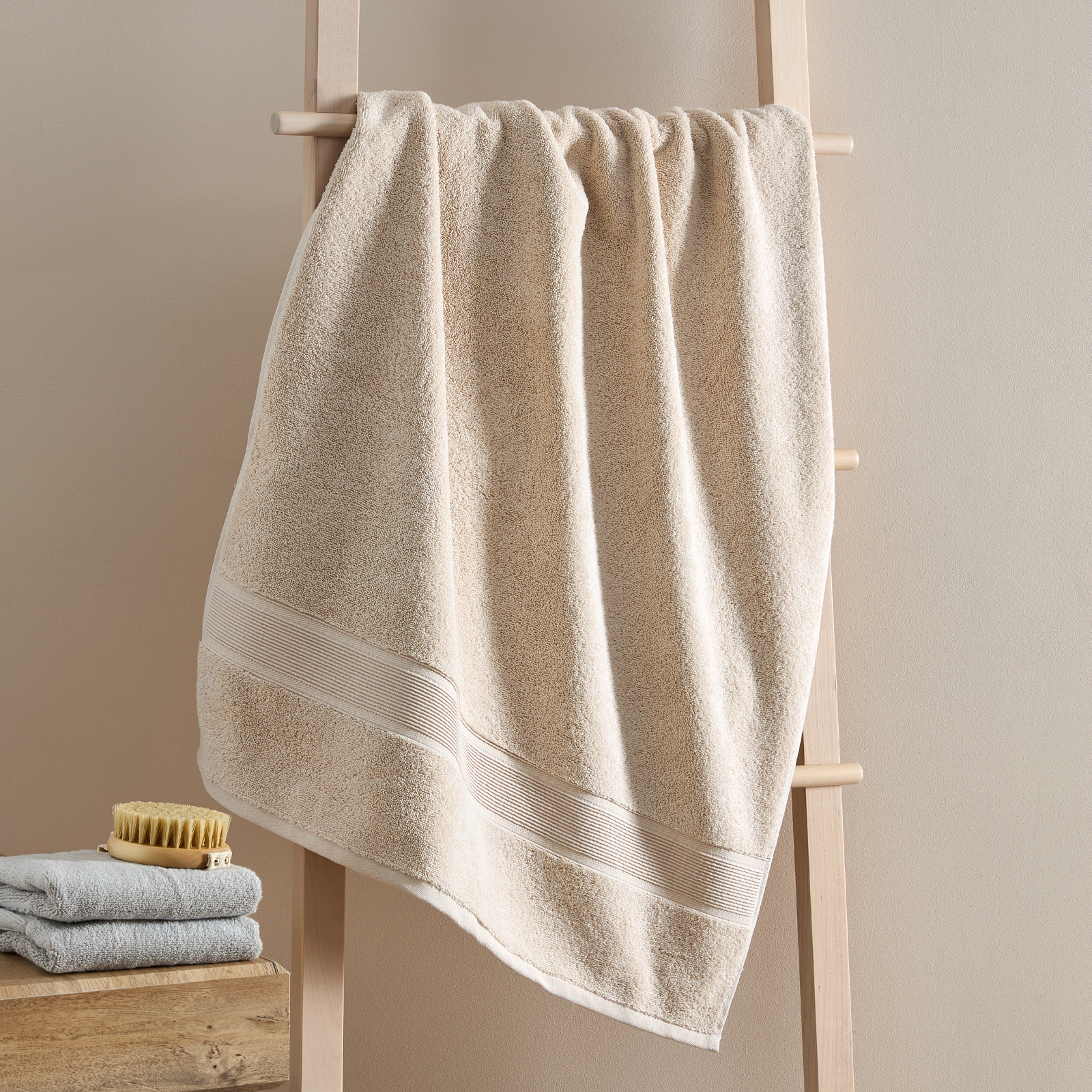 Полотенце махровое Classico, бежевое полотенце махровое 70х140 см
